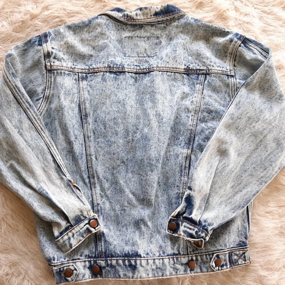 Vintage Tango Women's Blue Light Wash Denim Jacket Size 8 - Picture 3 of 10